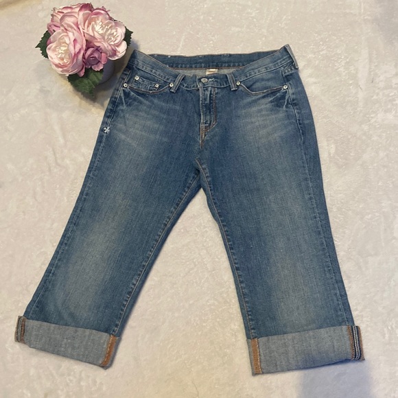 Lucky Brand Pants - LUCKY BRAND Size 4 Blue Jean Capris